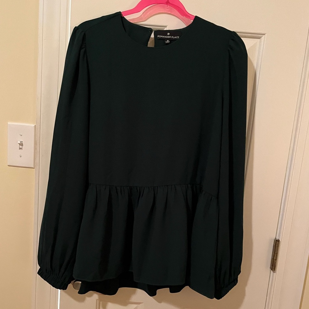 TUCKERNUCK TOP